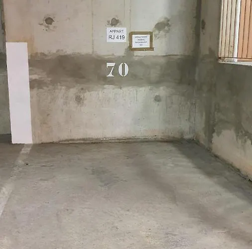 Cosy T2 Refait A Neuf Climatise, Vue Avec Terrasse Et Jardin, Wifi Piscine Tennis Et Parking Apartment Sete