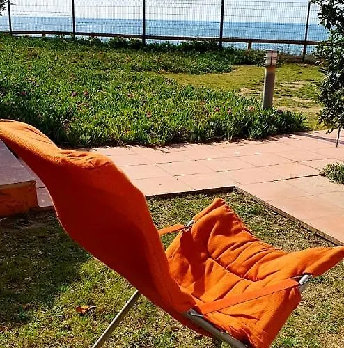 Cosy T2 Refait A Neuf Climatise, Vue Avec Terrasse Et Jardin, Wifi Piscine Tennis Et Parking Apartment